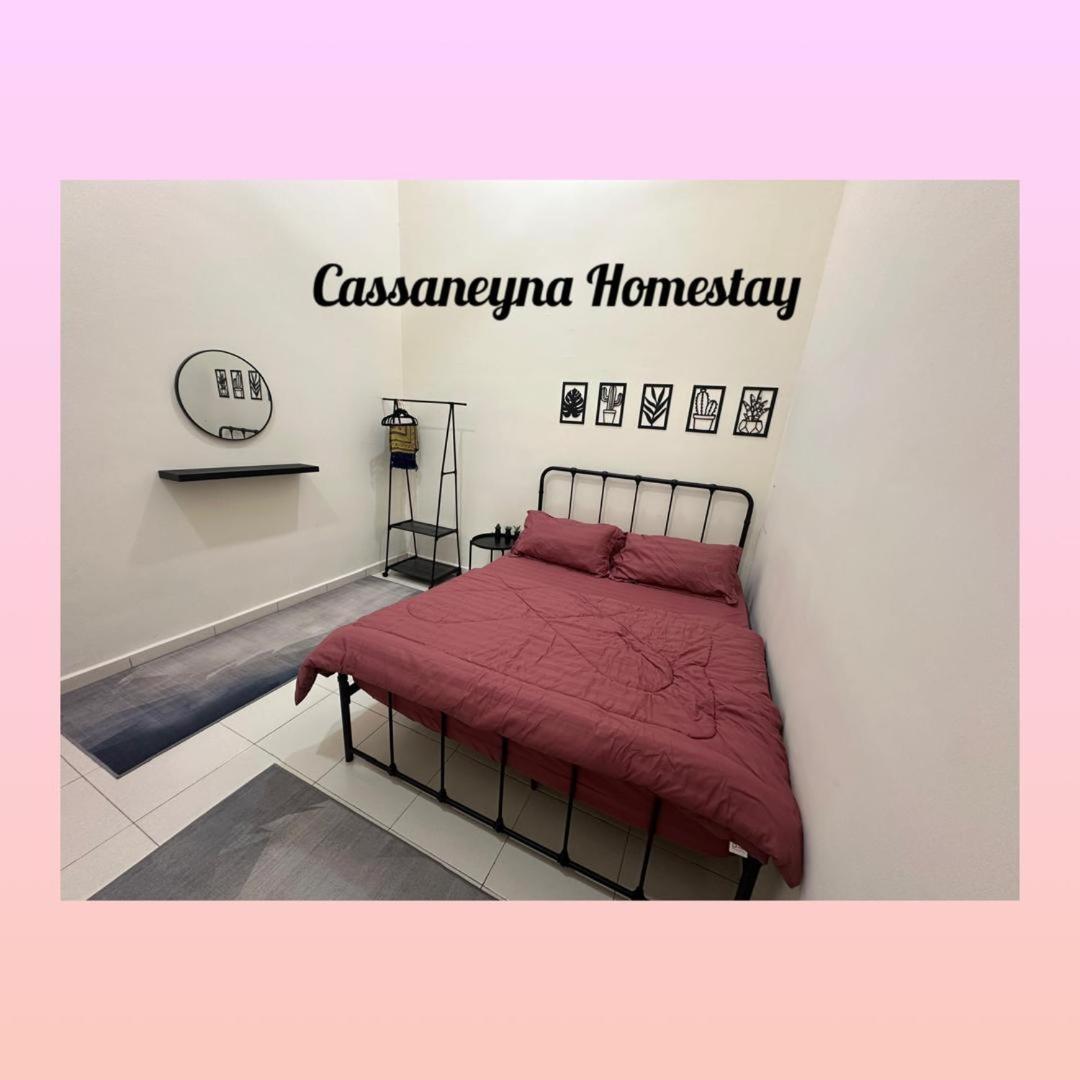 Cassaneyna Homestay Куантан Екстериор снимка
