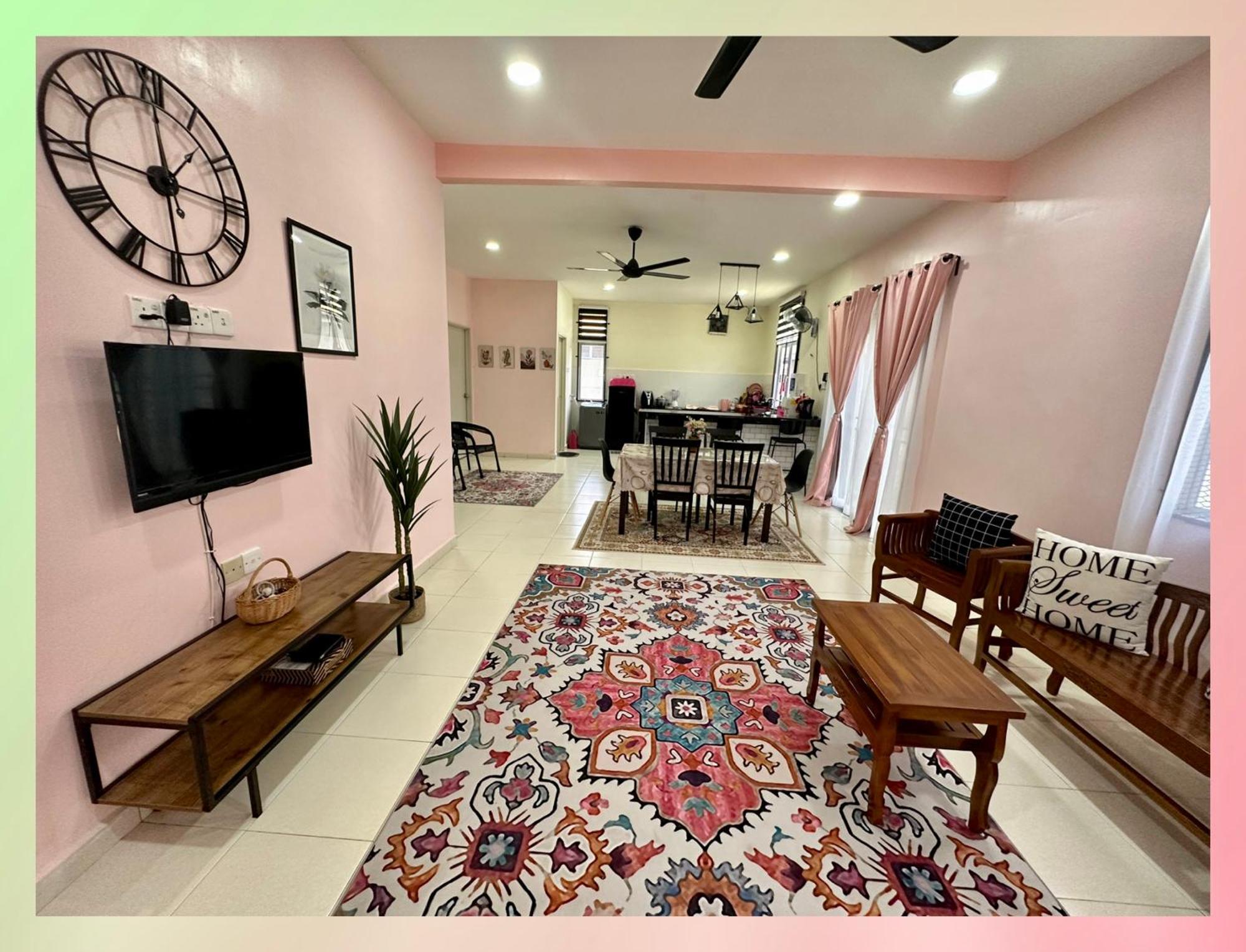 Cassaneyna Homestay Куантан Екстериор снимка